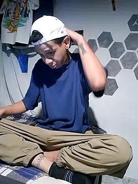 Snapshot of infernunderworld chatting on February 2026 02:28:01 AM infernunderworld online show from February 2026 02:28:01 AM