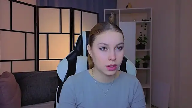 JadwigaTagliavia online show from February 2026 08:25:01 PM