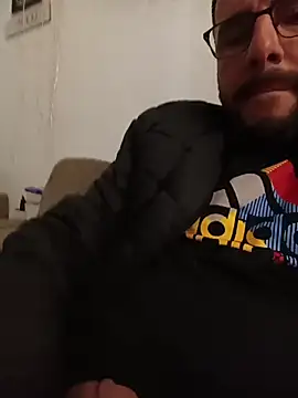 Snapshot of NatanCasad0 chatting on May 2026 08:52:02 AM NatanCasad0 online show from May 2026 08:52:02 AM