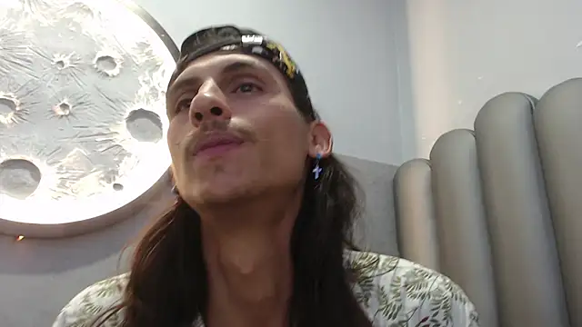 Noha-Smith online show from February 2026 12:21:01 AM