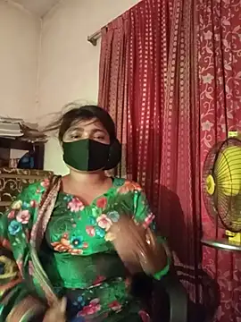 Snapshot of Nusrat_Faria chatting on June 2026 08:53:02 PM Nusrat Faria online show from June 2026 08:53:02 PM