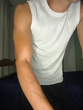 logan-31 online show from February 2026 03:48:02 AM