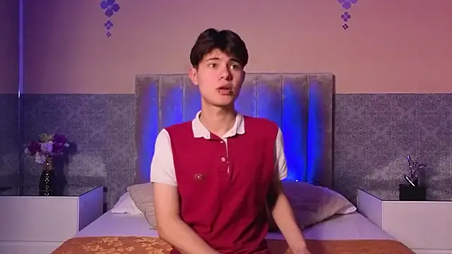 Derek Sinn online show from February 2026 08:05:02 PM