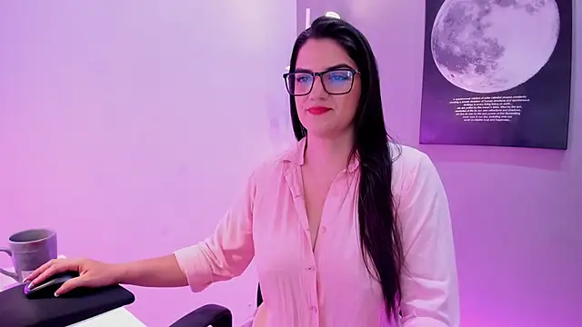 Snapshot of Valenvega_ chatting on February 2026 12:20:01 PM Valenvega online show from February 2026 12:20:01 PM