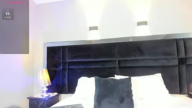 Snapshot of Ravenn21x chatting on February 2026 11:38:02 AM Ravenn21x online show from February 2026 11:38:02 AM