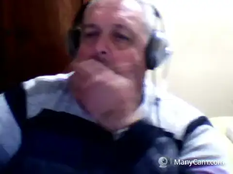 Snapshot of swichcassanesi chatting on April 2026 08:09:02 PM swichcassanesi online show from April 2026 08:09:02 PM