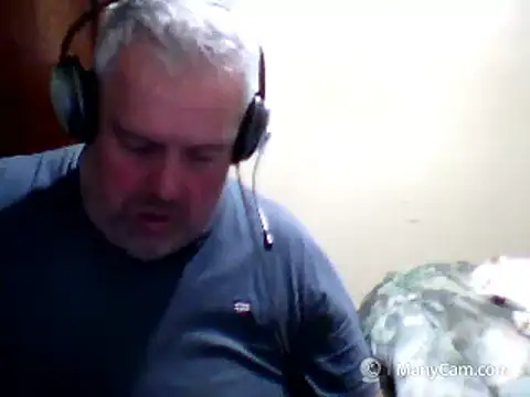 Snapshot of swichcassanesi chatting on April 2026 08:57:02 PM swichcassanesi online show from April 2026 08:57:02 PM