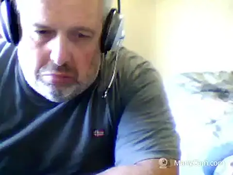 Snapshot of swichcassanesi chatting on May 2026 12:44:02 PM swichcassanesi online show from May 2026 12:44:02 PM