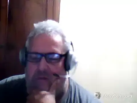 Snapshot of swichcassanesi chatting on June 2026 08:00:01 PM swichcassanesi online show from June 2026 08:00:01 PM