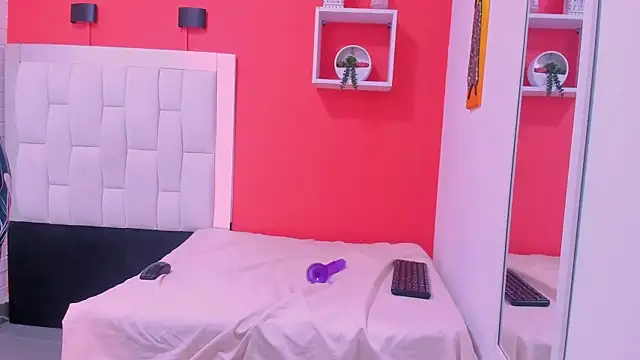 Roxy sexy69  online show from February 2026 06:26:01 AM