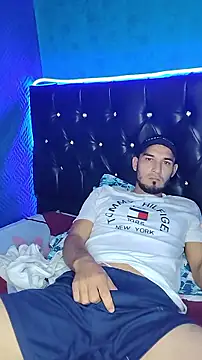 junior men22 online show from February 2026 12:20:02 PM