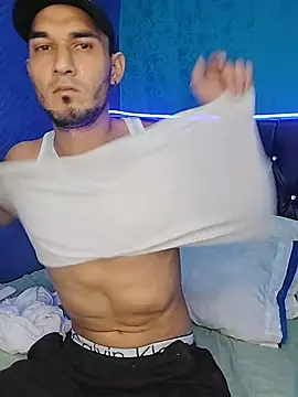 junior men22 online show from February 2026 12:12:01 PM