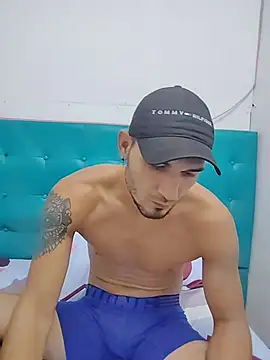 junior men22 online show from February 2026 12:12:01 PM