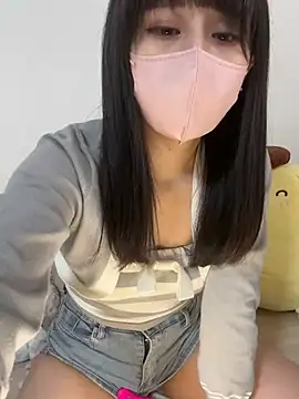 Snapshot of Mitsuki__jp chatting on May 2026 02:06:02 AM Mitsuki jp online show from May 2026 02:06:02 AM