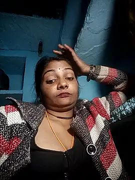 Snapshot of Hotty_raghni chatting on February 2026 03:04:01 PM Hotty raghni online show from February 2026 03:04:01 PM