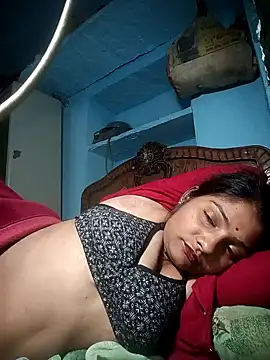 Snapshot of Hotty_raghni chatting on February 2026 03:19:02 PM Hotty raghni online show from February 2026 03:19:02 PM