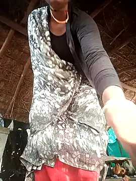 Snapshot of Hotty_raghni chatting on February 2026 02:34:02 AM Hotty raghni online show from February 2026 02:34:02 AM