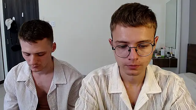 NikiKerryCum online show from May 2026 05:46:02 AM