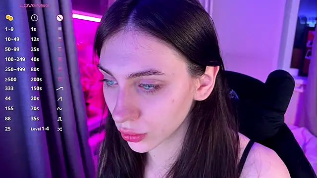 lunawho online show from May 2026 10:17:01 PM