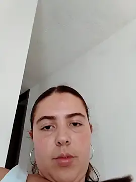 Snapshot of lyss_muller chatting on April 2026 09:06:02 PM lyss muller online show from April 2026 09:06:02 PM
