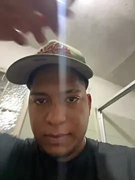 Snapshot of Danny_black11 chatting on May 2026 03:25:02 AM Danny black11 online show from May 2026 03:25:02 AM