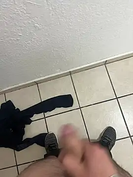 Snapshot of Tupapi696969q chatting on February 2026 09:08:01 PM Tupapi696969q online show from February 2026 09:08:01 PM