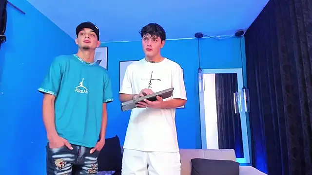 KingOfHeavens 2 online show from February 2026 09:00:01 PM