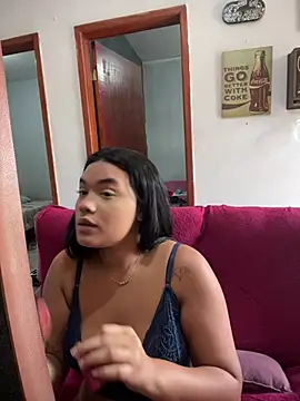 kiara secreta online show from February 2026 03:00:02 PM