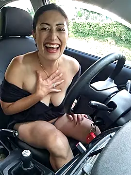 Snapshot of aliz963040 chatting on March 2026 08:15:01 PM aliz963040 online show from March 2026 08:15:01 PM