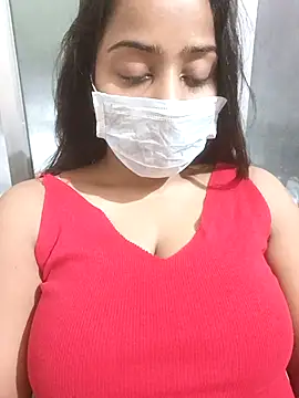 Snapshot of MidnightVibes_ chatting on February 2026 05:36:02 PM MidnightVibes online show from February 2026 05:36:02 PM