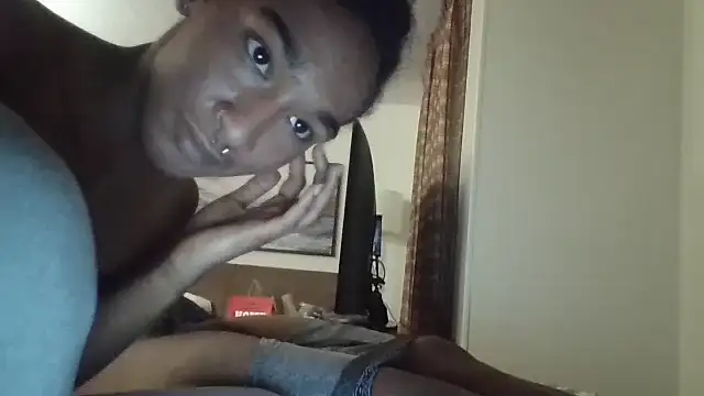 Snapshot of therayerervealed chatting on February 2026 07:47:02 AM therayerervealed online show from February 2026 07:47:02 AM