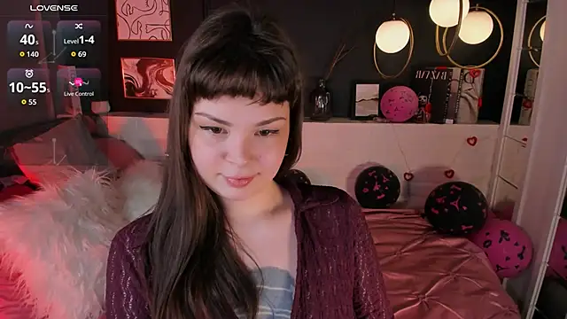 Snapshot of Maykinkya chatting on February 2026 02:24:02 PM Maykinkya online show from February 2026 02:24:02 PM