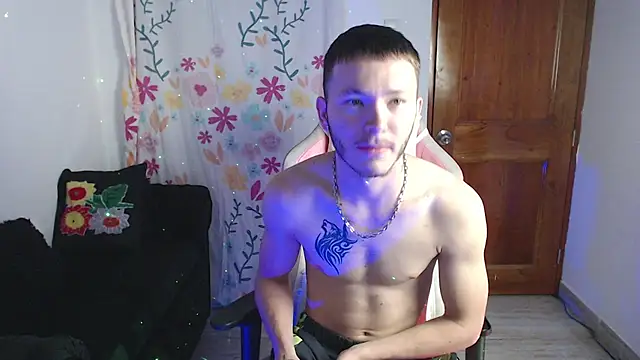 Snapshot of Ariana_Esteban07 chatting on March 2026 10:22:02 AM Ariana Esteban07 online show from March 2026 10:22:02 AM