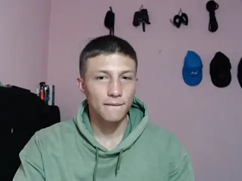 Snapshot of Cronos_Hot_8 chatting on February 2026 10:52:02 AM Cronos Hot 8 online show from February 2026 10:52:02 AM