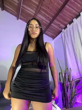 Snapshot of camila_wood chatting on May 2026 11:44:01 PM camila wood online show from May 2026 11:44:01 PM
