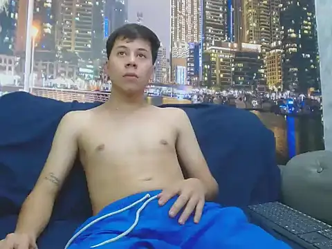 santiago xxxcol online show from February 2026 11:08:02 PM