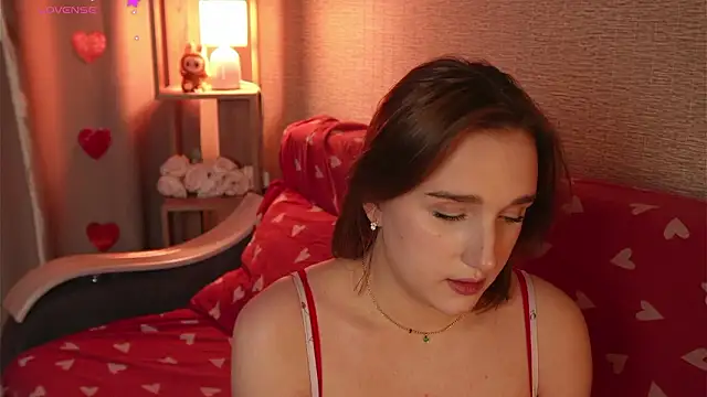 Snapshot of jenniferonlyforu chatting on February 2026 05:50:01 PM jenniferonlyforu online show from February 2026 05:50:01 PM