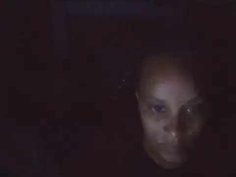 Snapshot of BadGyalGem chatting on February 2026 09:52:02 AM BadGyalGem online show from February 2026 09:52:02 AM