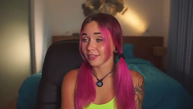 Sarah Pink online show from January 2026 11:58:01 AM