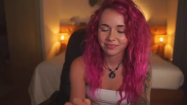 Snapshot of Sarah_Pink chatting on June 2026 02:23:02 PM Sarah Pink online show from June 2026 02:23:02 PM