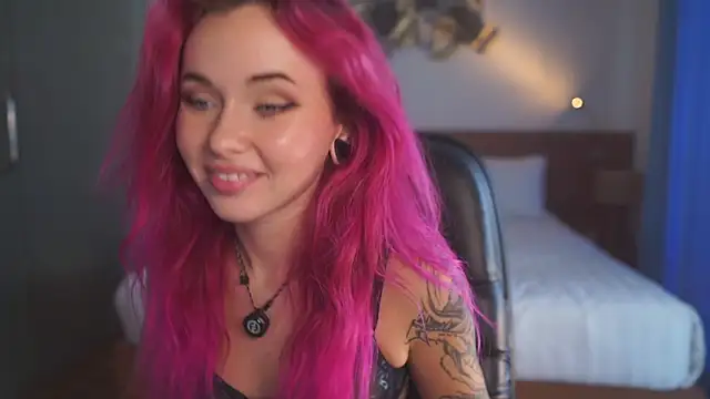 Snapshot of Sarah_Pink chatting on July 2026 09:18:02 AM Sarah Pink online show from July 2026 09:18:02 AM