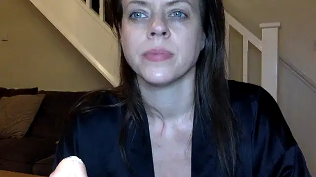 Snapshot of ElizabethArden42- chatting on February 2026 10:26:01 PM ElizabethArden42- online show from February 2026 10:26:01 PM