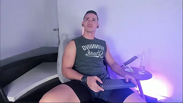 Snapshot of CRISTHIAN_WOLF1 chatting on May 2026 08:16:02 PM CRISTHIAN WOLF1 online show from May 2026 08:16:02 PM