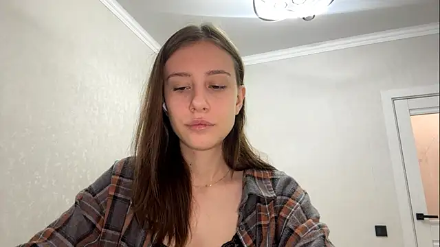 SofiaBlumer online show from February 2026 11:28:01 AM