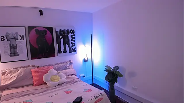 Snapshot of Hey_lucy__ chatting on February 2026 11:41:01 AM Hey lucy online show from February 2026 11:41:01 AM