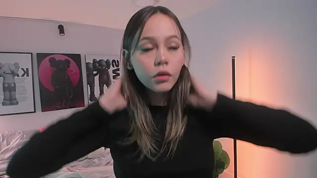 Snapshot of Hey_lucy__ chatting on March 2026 11:39:02 AM Hey lucy online show from March 2026 11:39:02 AM