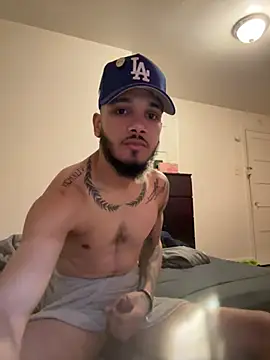 Snapshot of EnanoVerga chatting on February 2026 02:02:02 PM EnanoVerga online show from February 2026 02:02:02 PM