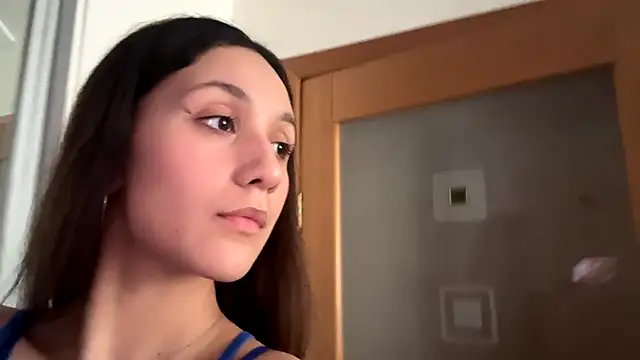 Snapshot of SelinaNoir chatting on February 2026 08:37:01 AM SelinaNoir online show from February 2026 08:37:01 AM