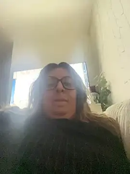 Snapshot of JasmineGlow7 chatting on May 2026 10:37:02 PM JasmineGlow7 online show from May 2026 10:37:02 PM