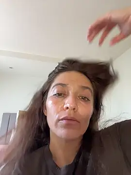 Emmablue10 online show from February 2026 06:59:02 PM